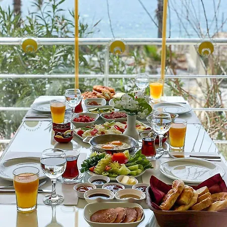 Incekum , Avsallar Havuzlu Helal El Diyar 1 * Alanya